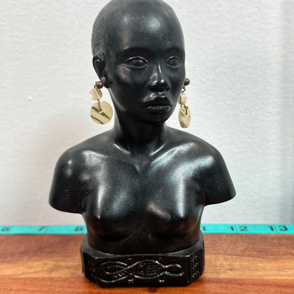VTG Sandy USA Folami Small African Woman Bust Sculpture Black Matte Jewelry Deco
